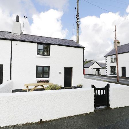 Menai Cottage Llanfairpwllgwyngyll Dış mekan fotoğraf