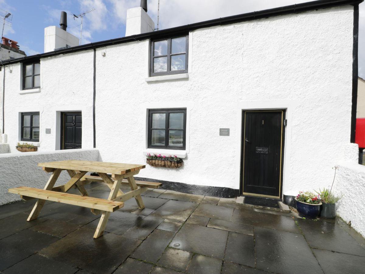 Menai Cottage Llanfairpwllgwyngyll Dış mekan fotoğraf