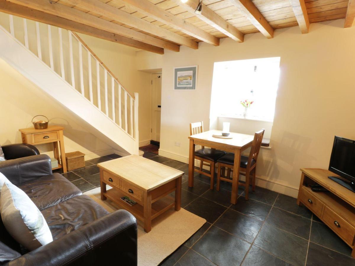 Menai Cottage Llanfairpwllgwyngyll Dış mekan fotoğraf